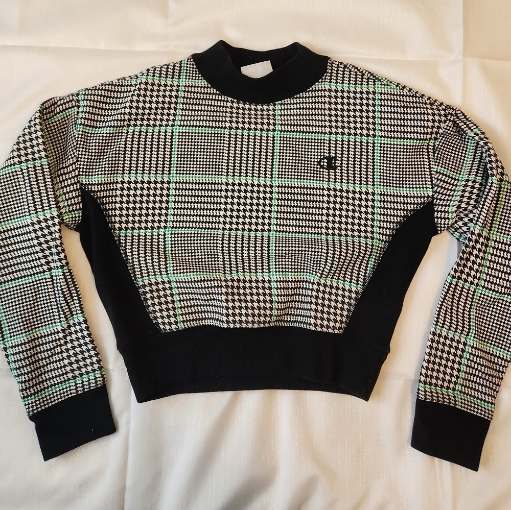 Cute Cropped Champion Womens Sweatshirt Size Small
